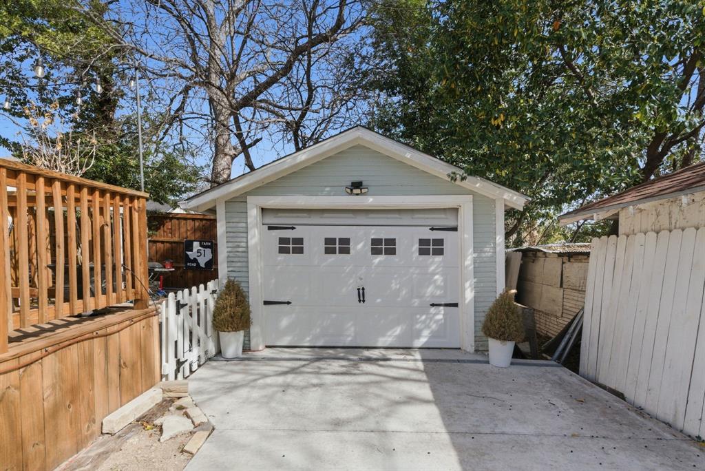 Mccalls - Residential