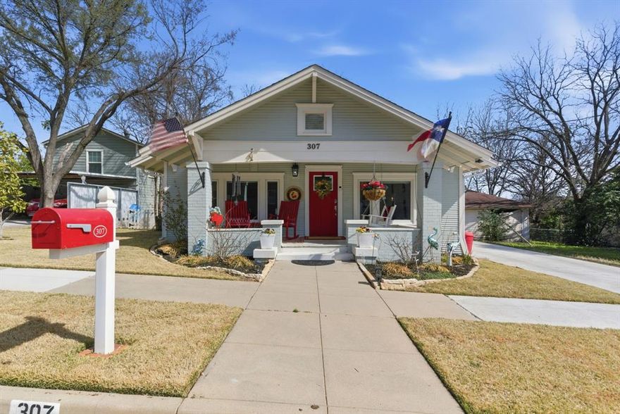 Beautiful cottage style home in the heart of the Weatherford's historic district! Completely remodeled in 2022 with updated floors and windows this year. This 2 Bedroom 2 bath home offers an open layout with a spacious living room, kitchen, new outdoor back patio and deck with shade from the western sun. Additional features include: 30 amp RV hook up, detached workshop, new sprinkler system, new concrete driveway, new Anderson windows, BRAND new floors, and 1000 gig fiber internetEnjoy a short walk to Cherry Park( just 1 block away), Chandor Gardens, and downtown shopping & restaurants. This home is the perfect mix of updates and original character that you have to see.