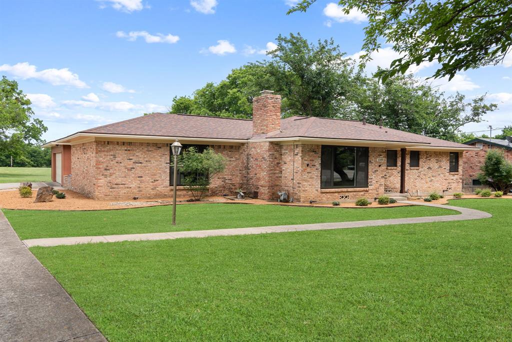 1289 S Waco Street