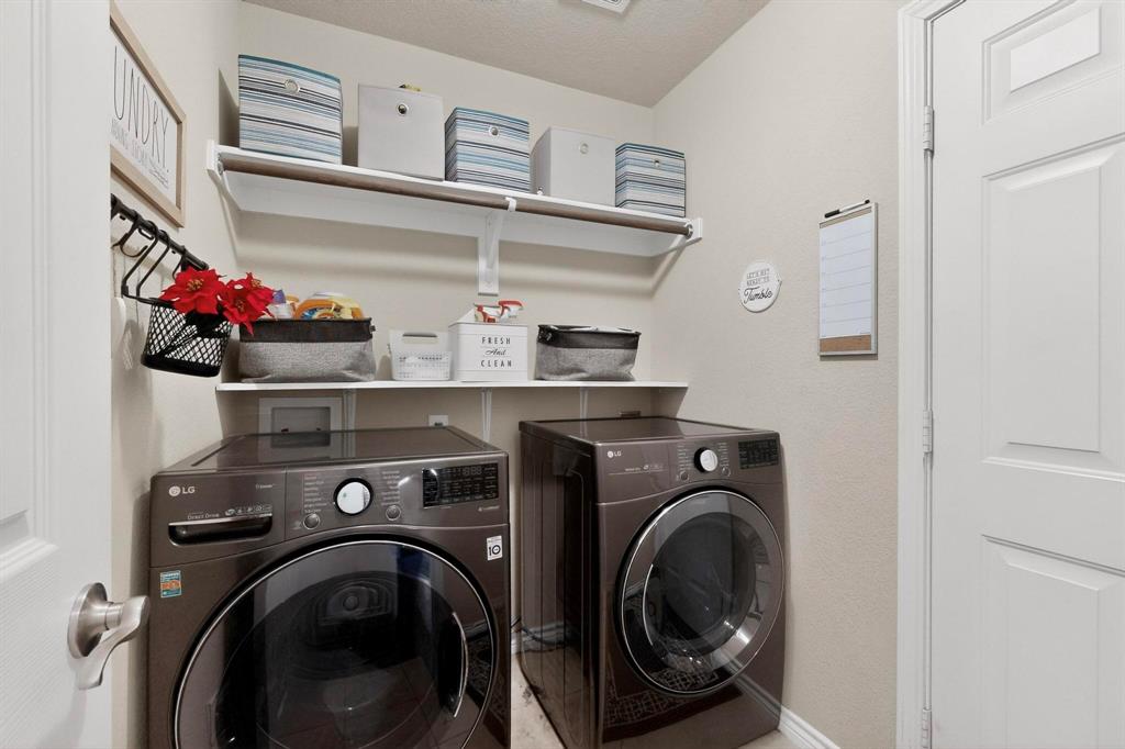 Sendera Ranch - Residential