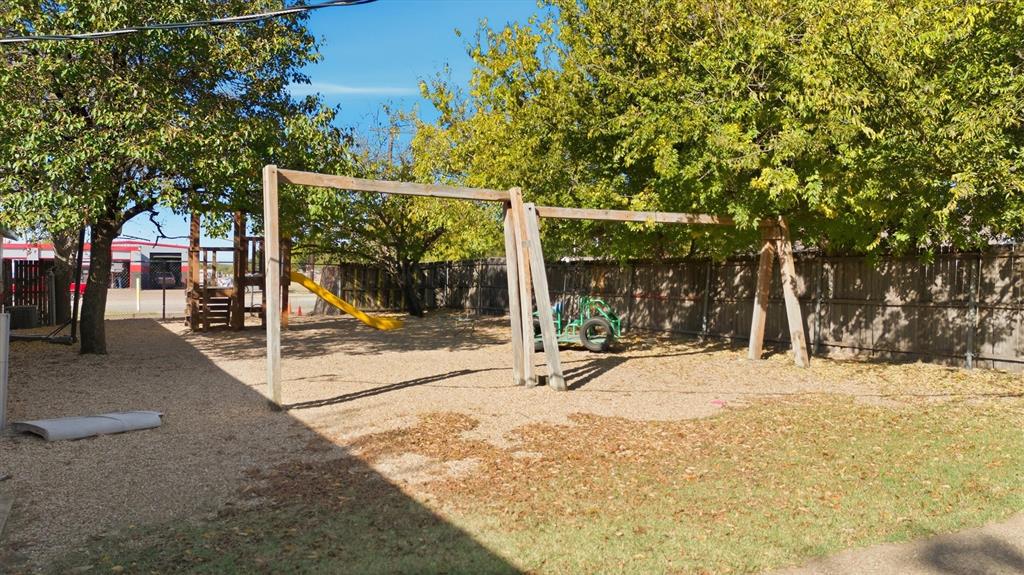 Inglewood Park 03 - Commercial Sale