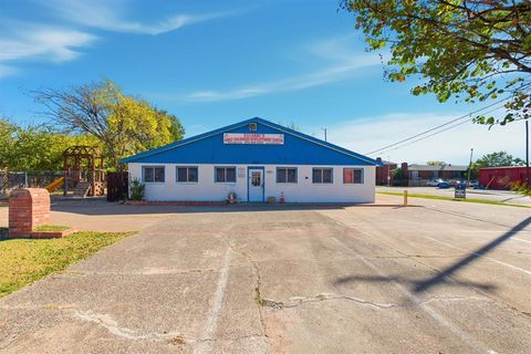 622 Freetown Grand Prairie TX 75051