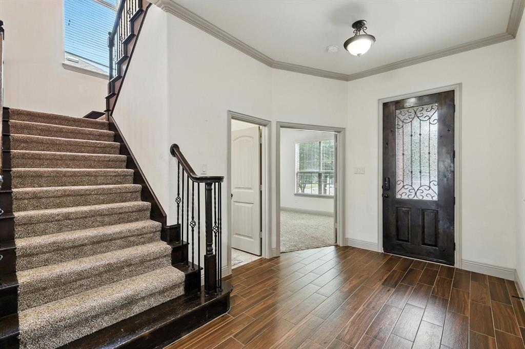 2418 Askew Drive