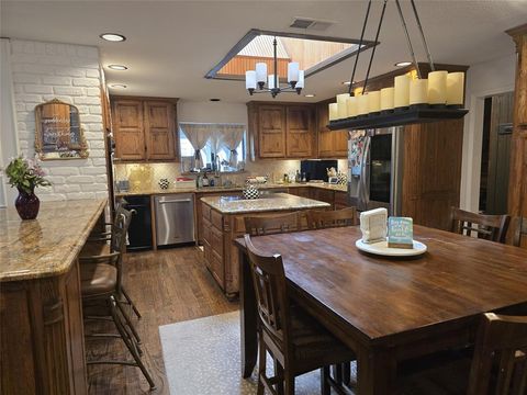 Tiny photo for 2869 Rainforest Court, Southlake, TX 76092 (MLS # 21194912)