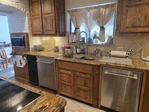 Tiny photo for 2869 Rainforest Court, Southlake, TX 76092 (MLS # 21194912)