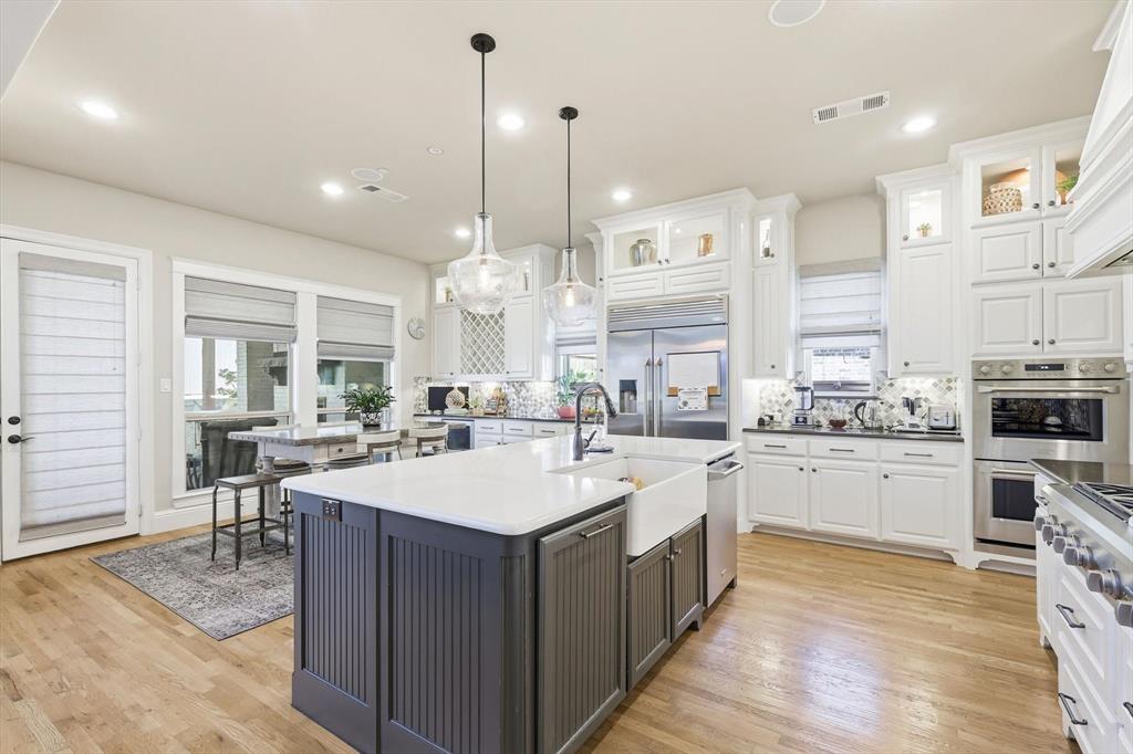 Frisco, Texas, 75033, United States, 5 Bedrooms Bedrooms, ,6 BathroomsBathrooms,Residential,Pending,2045789