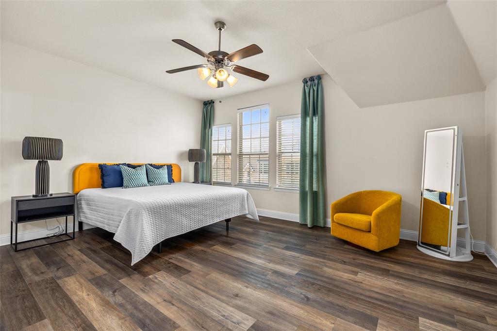 Bellaire Village - Residential