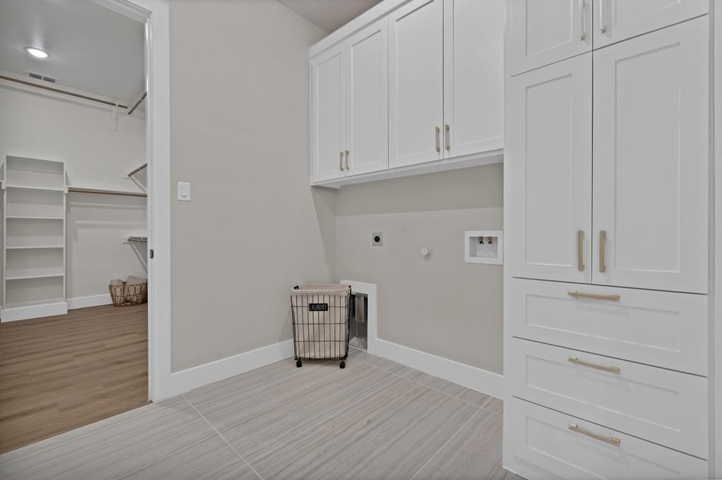 chamberlain Arlington Heights 1st - Residential