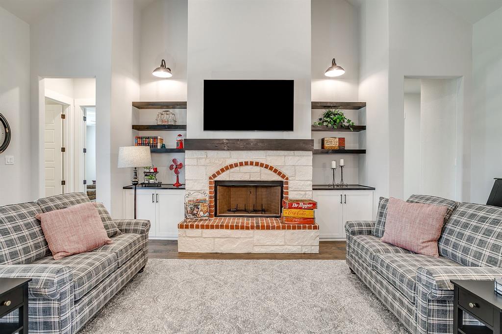 Tuscan Estates - Residential