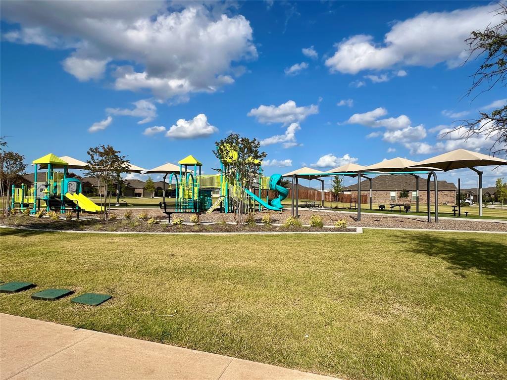 TRAILS OF ELIZABETH CREEK - Residential Lease