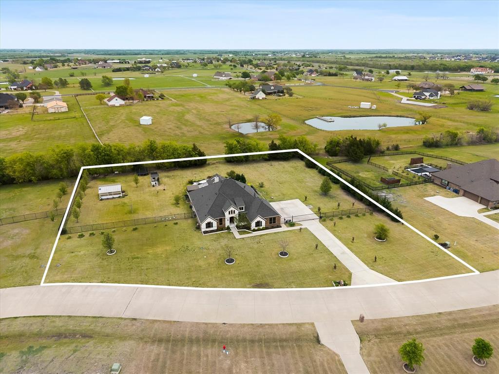 420 Silver Spur Trail