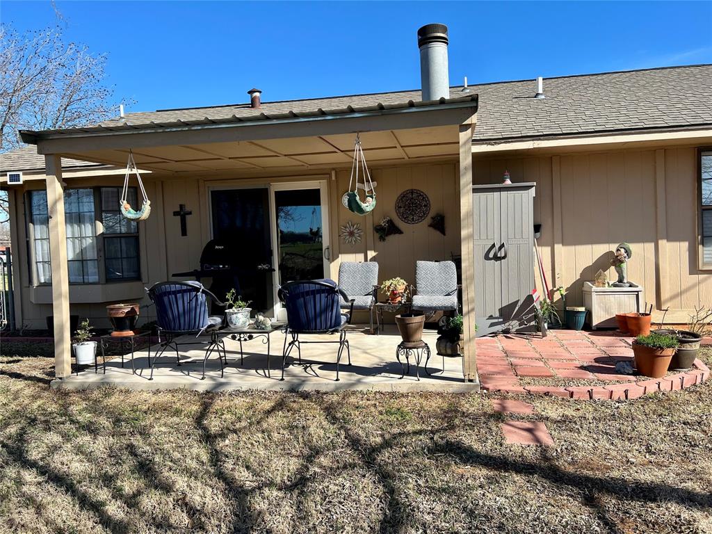 232 Hillcrest Drive