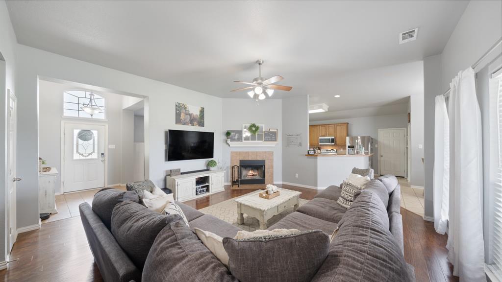 5333 Tree Grace Lane