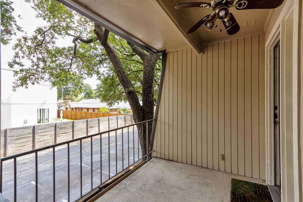 Greenbrier Place Condos - Residential Lease