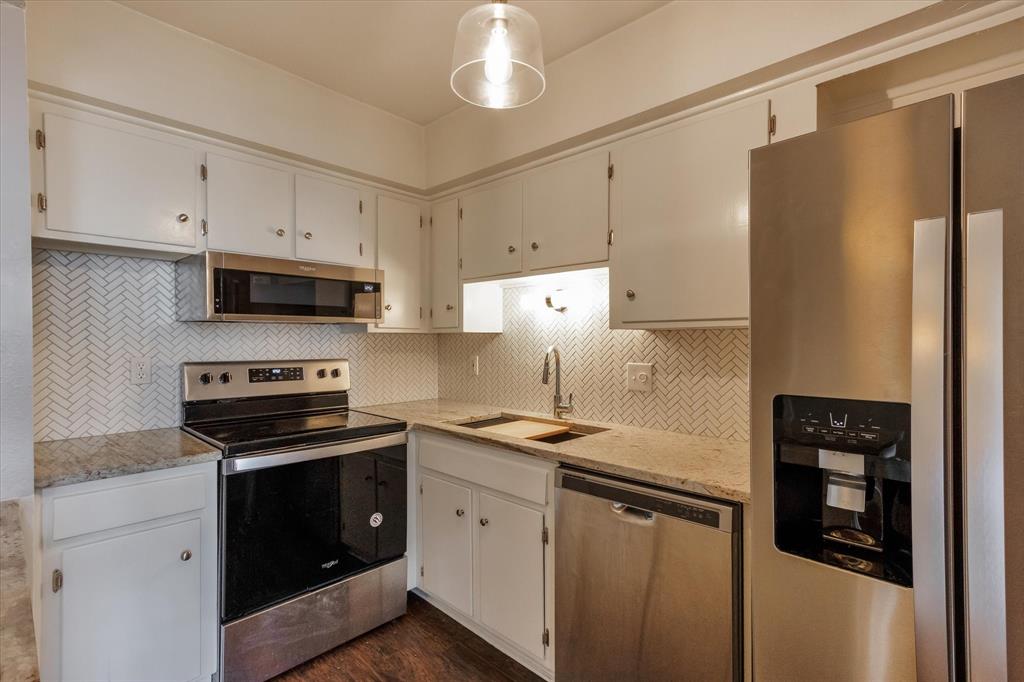 Greenbrier Place Condos - Residential Lease