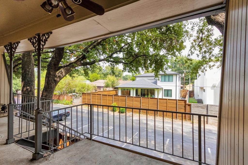 Greenbrier Place Condos - Residential Lease