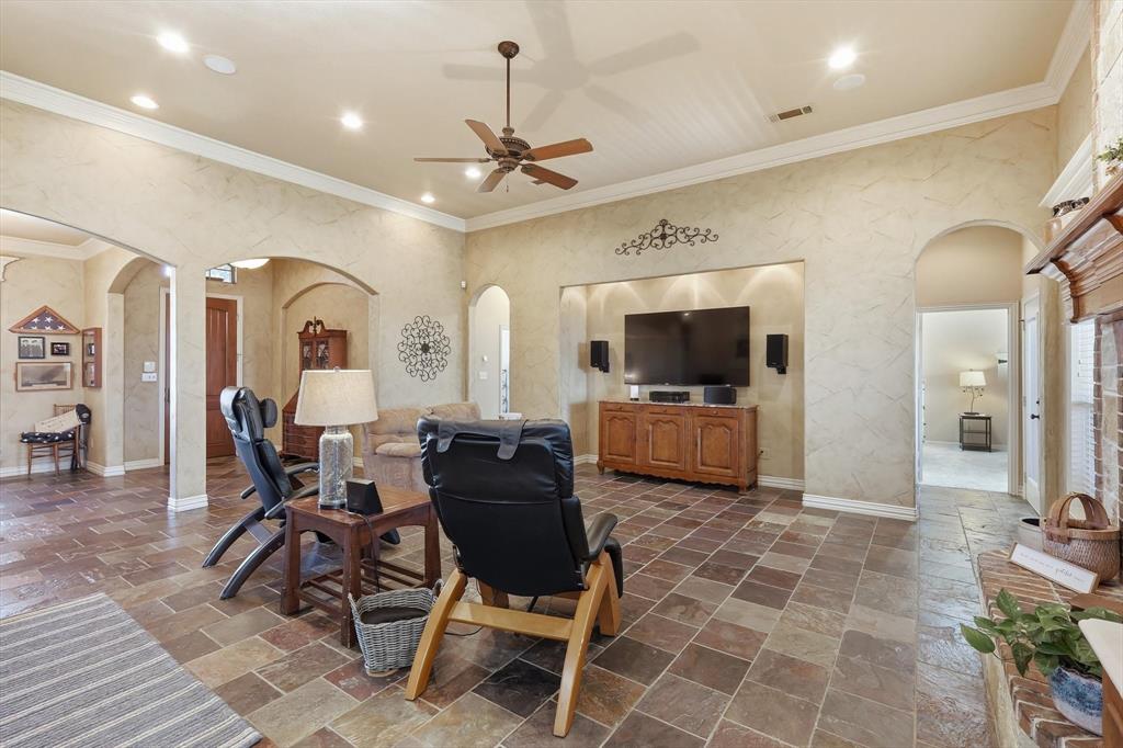 Lonesome Dove Estates - Residential