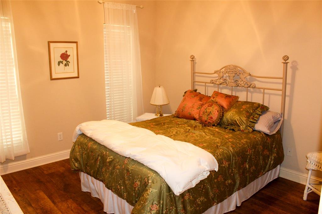 Pinnacle Club - Residential
