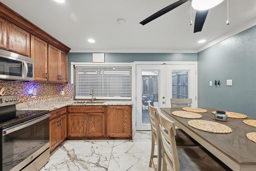 4006 Mayflower Drive