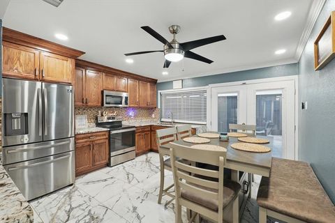 4006 Mayflower Drive Garland TX 75043