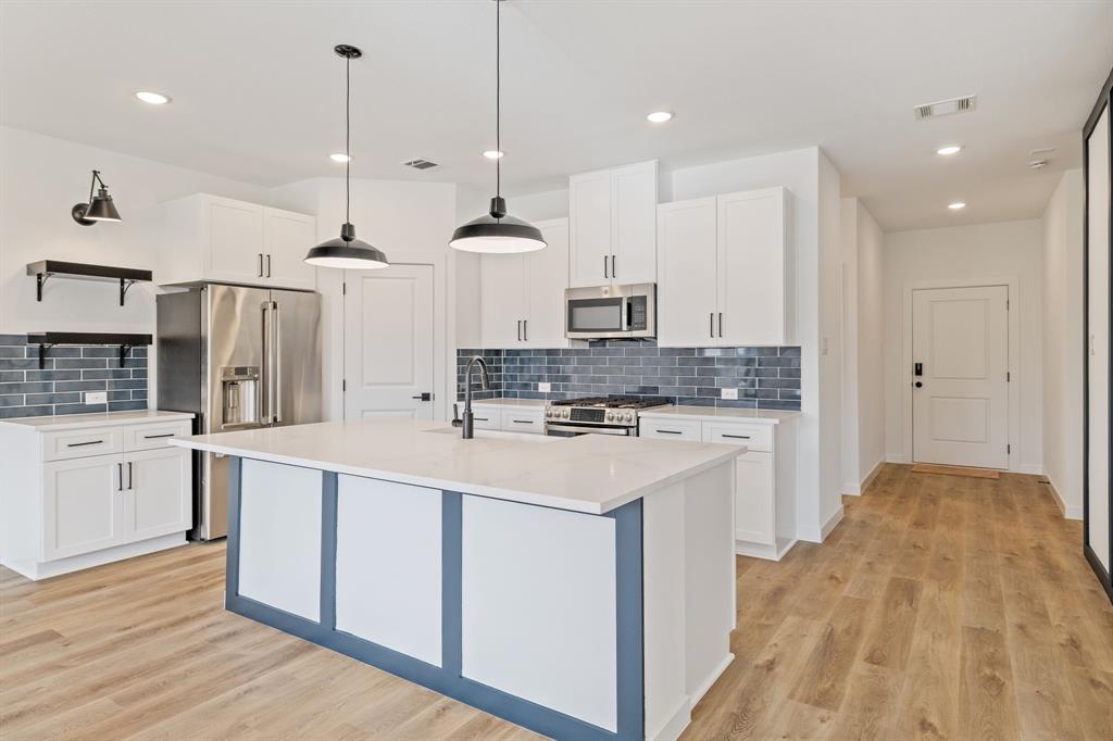 Rolling Rdg Ph 1 - Residential Lease