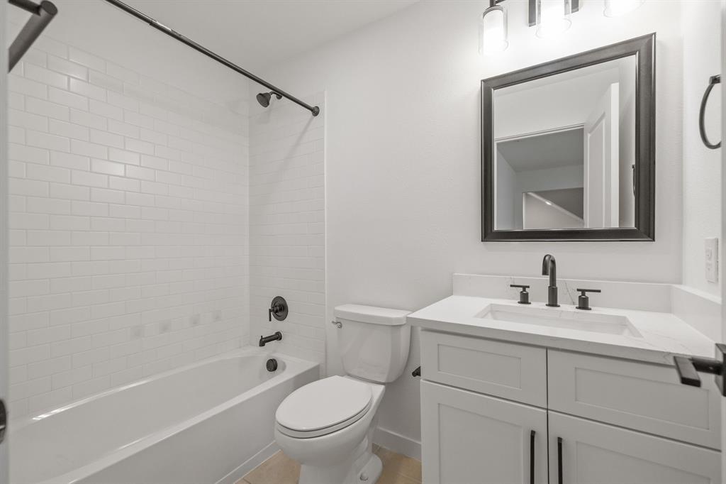 Rolling Rdg Ph 1 - Residential Lease