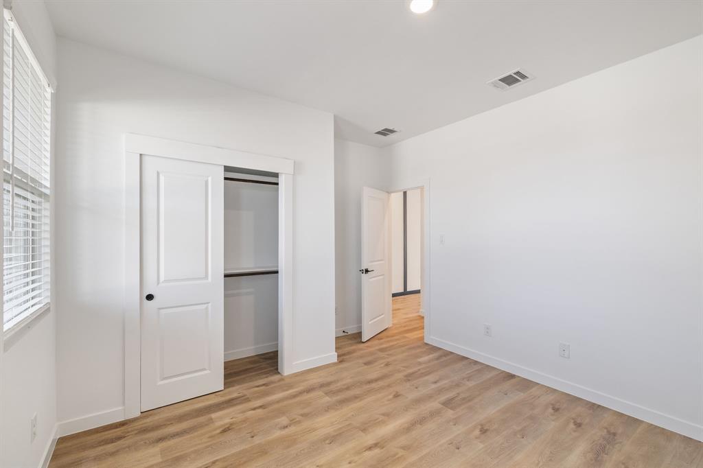 Rolling Rdg Ph 1 - Residential Lease