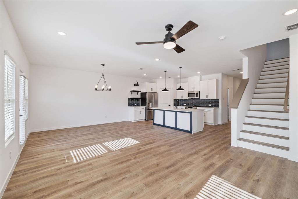 Rolling Rdg Ph 1 - Residential Lease