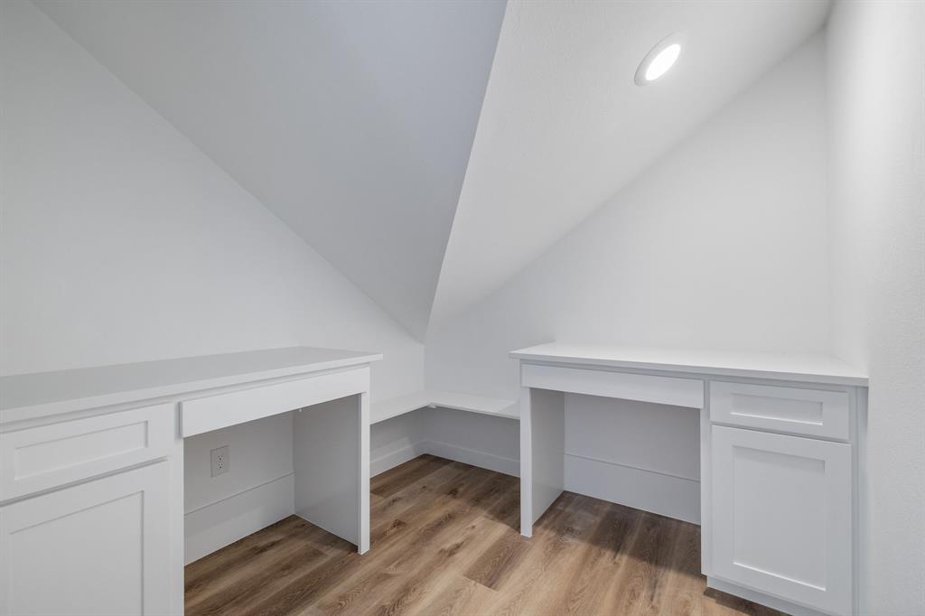 Rolling Rdg Ph 1 - Residential Lease