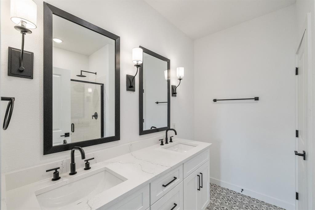 Rolling Rdg Ph 1 - Residential Lease