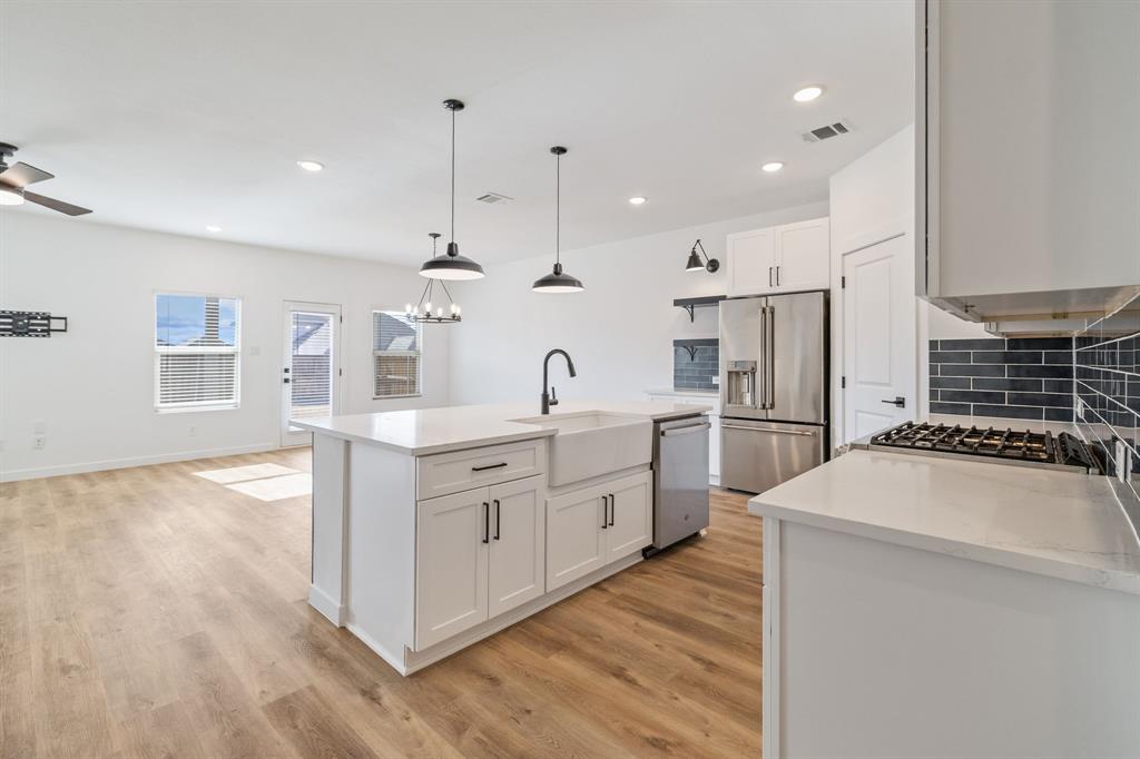 Rolling Rdg Ph 1 - Residential Lease