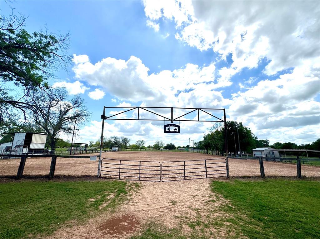 Horseshoe Bend - Commercial Sale