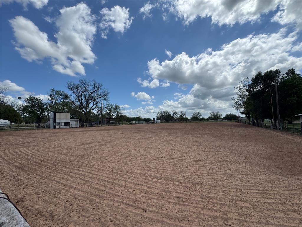 Horseshoe Bend - Commercial Sale