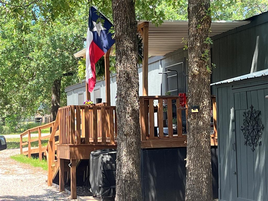 126 Briar Oaks Drive