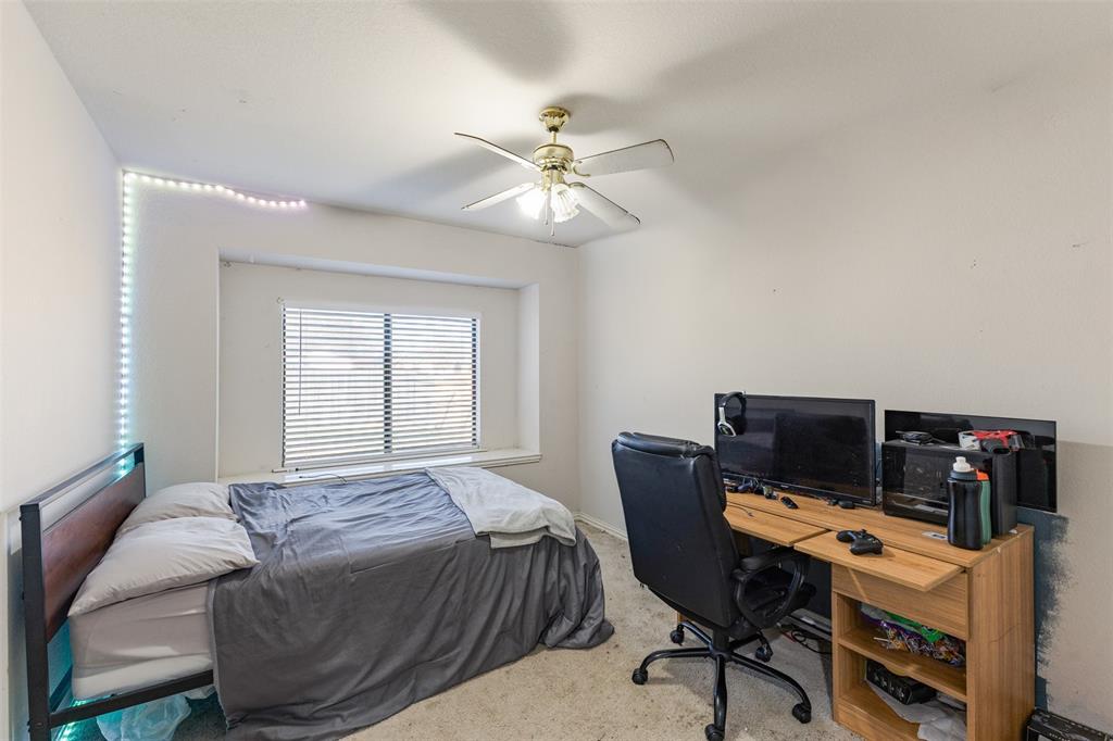 N Beach Village At Summerfields - Residential