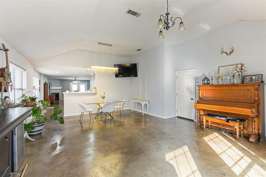 N Beach Village At Summerfields - Residential