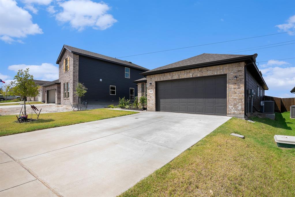 641 Godley Ranch