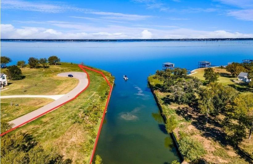 Admiral Shores on Richland Chambers Lake - Land