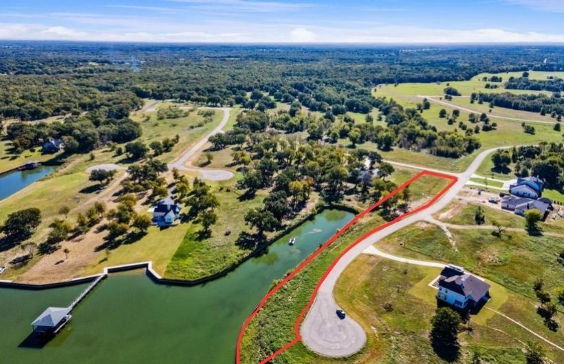 Admiral Shores on Richland Chambers Lake - Land