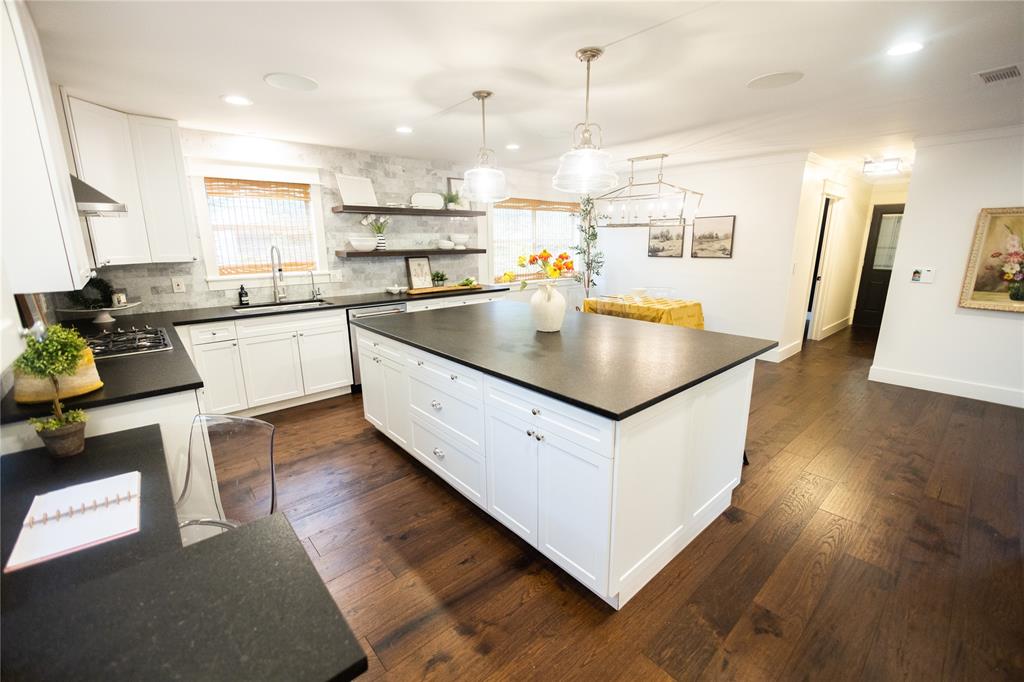 638 Westover