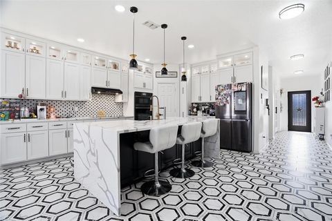 Tiny photo for 2337 Buelingo Lane, Fort Worth, TX 76131 (MLS # 21193615)