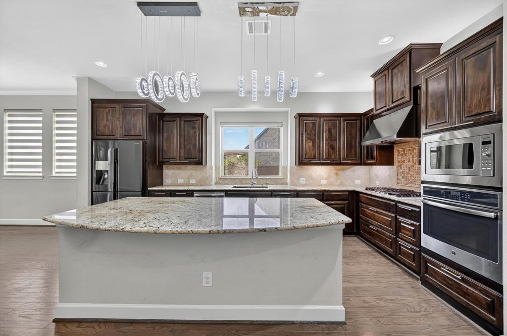7840 Renderbrook Bend