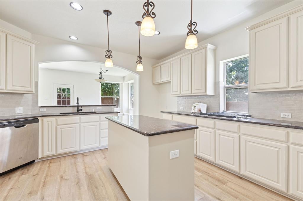 Estates Of Flower Mound - Residential