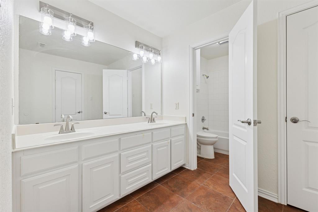 Estates Of Flower Mound - Residential