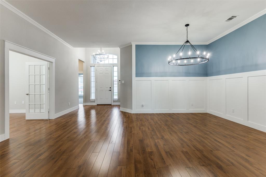 2800 Saratoga Drive