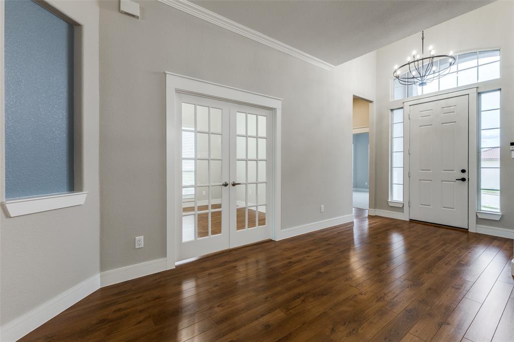 2800 Saratoga Drive