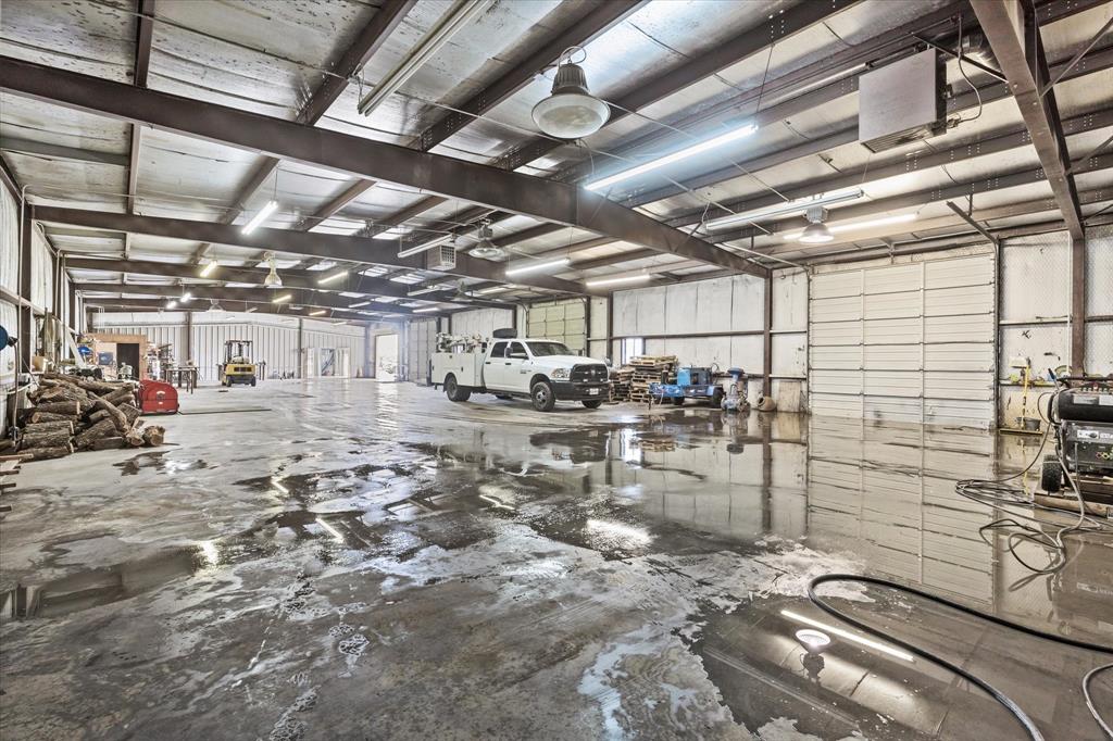 A MC BRAYER - Commercial Sale