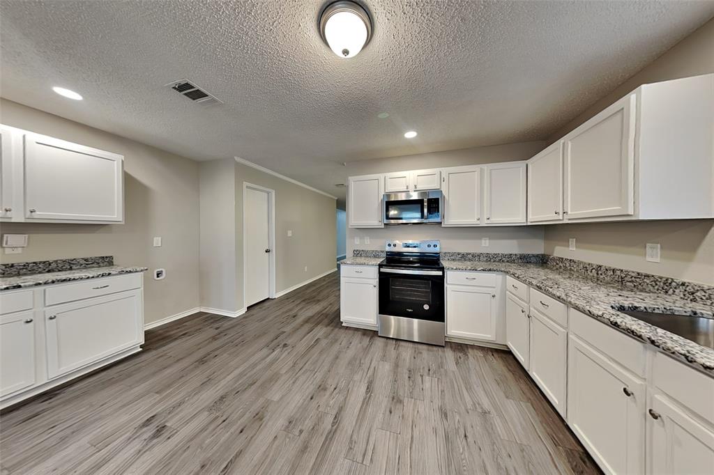 Legends Of Mckinney Ph I - Residential Lease