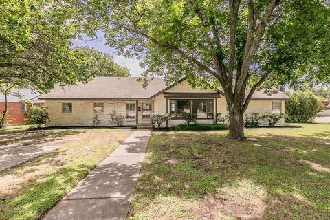 3909 Trail Lake Drive Fort Worth TX 76109