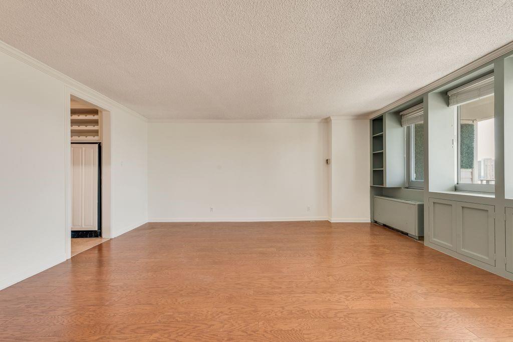 TWENTY-ONE TURTLE CREEK CONDOS - Residential